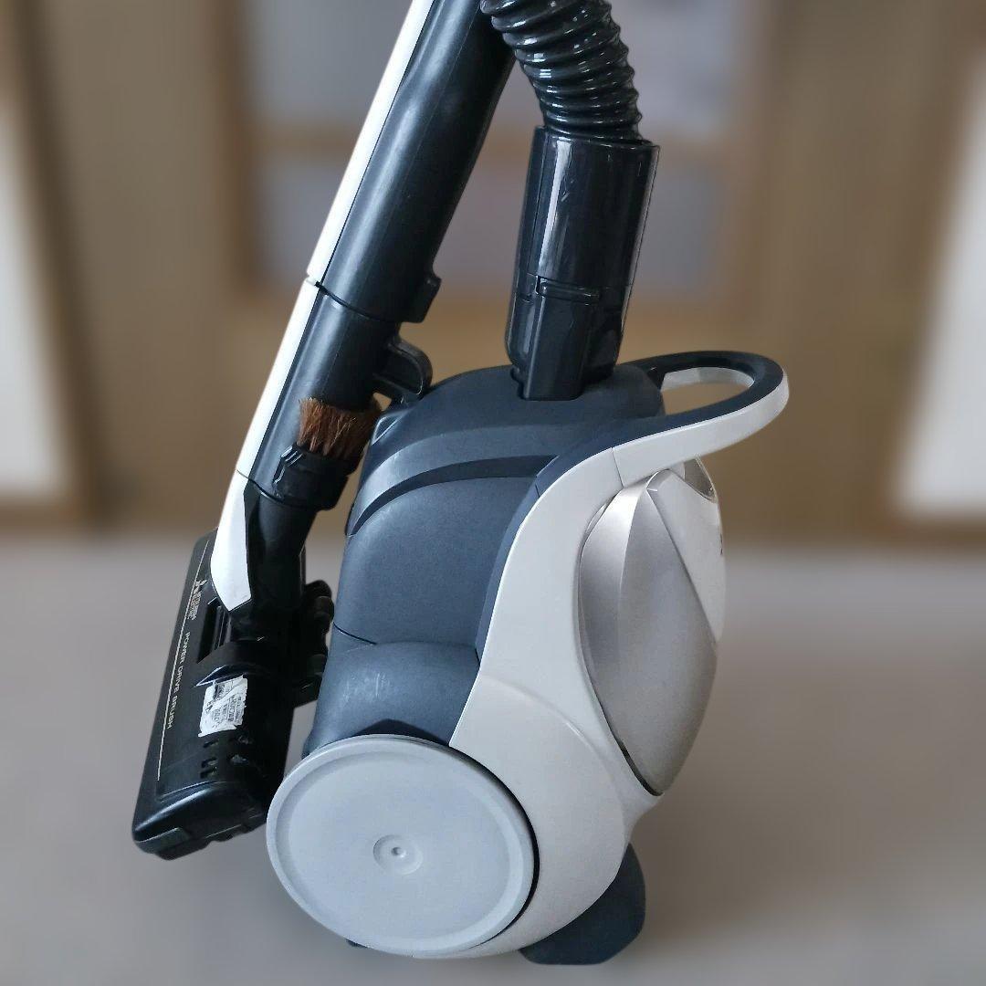三菱紙パック式掃除機　稼働品
