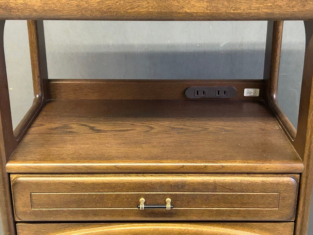 カリモク　karimoku コンセント付き　電話台　キッチンボード　レトロ　nz