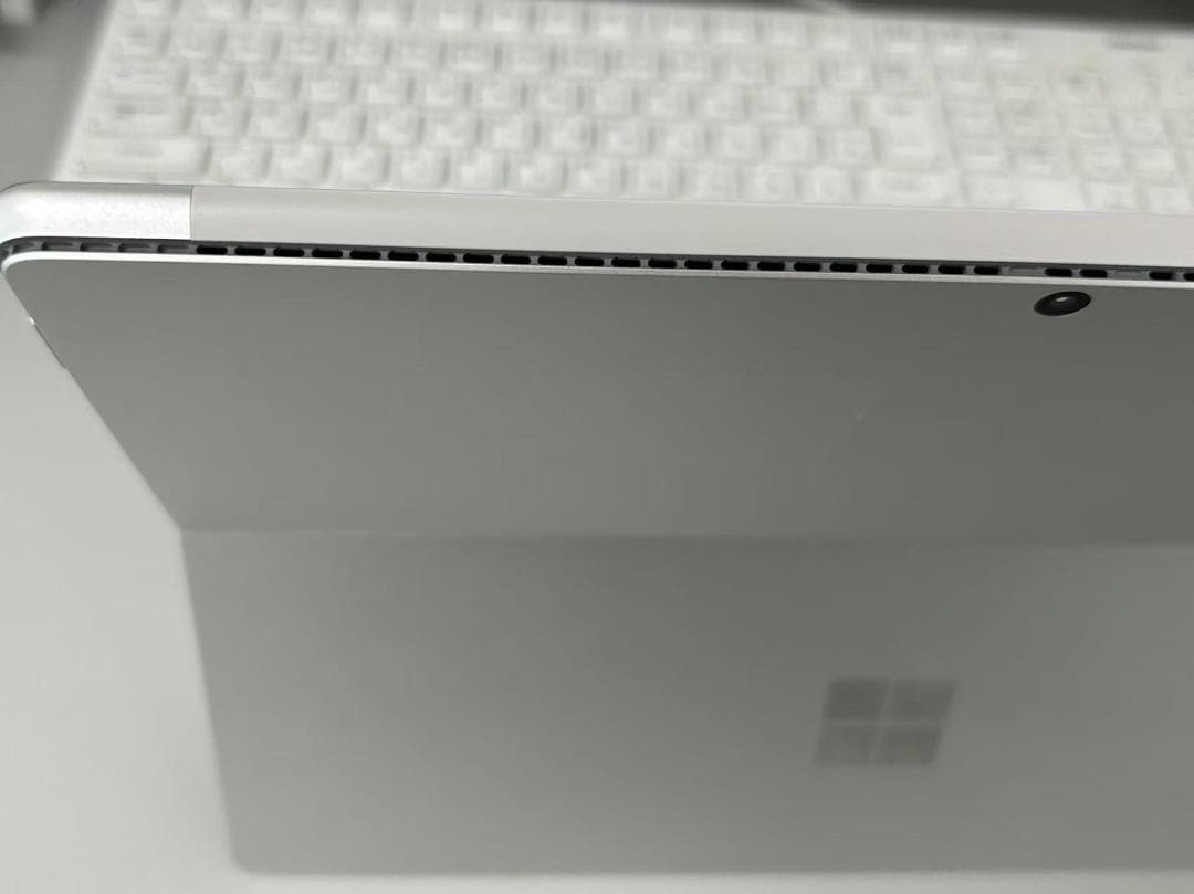 美品SurfacePro8 Core i5-1145G7 SSD 512GB