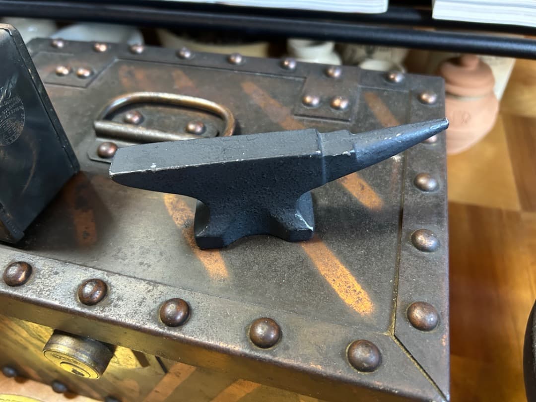 ビンテージ アンビル ANVILペーパーウエイトオブジェ 置物 アンティーク