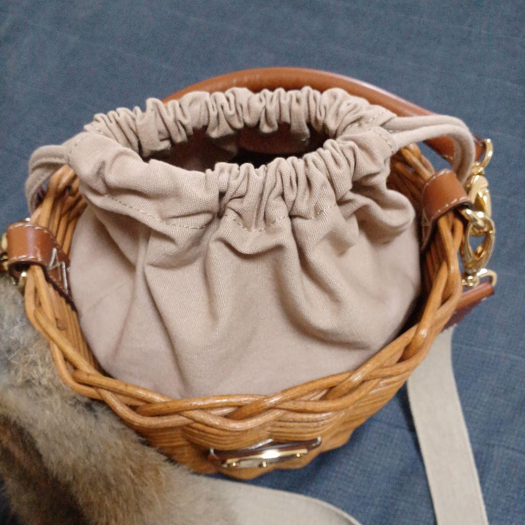 お値下げ！お値下げ！ATAOファー付きかごバッグ