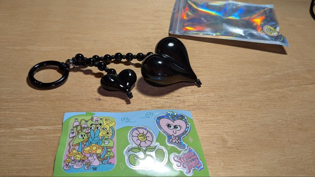 string ting　バッグチャーム