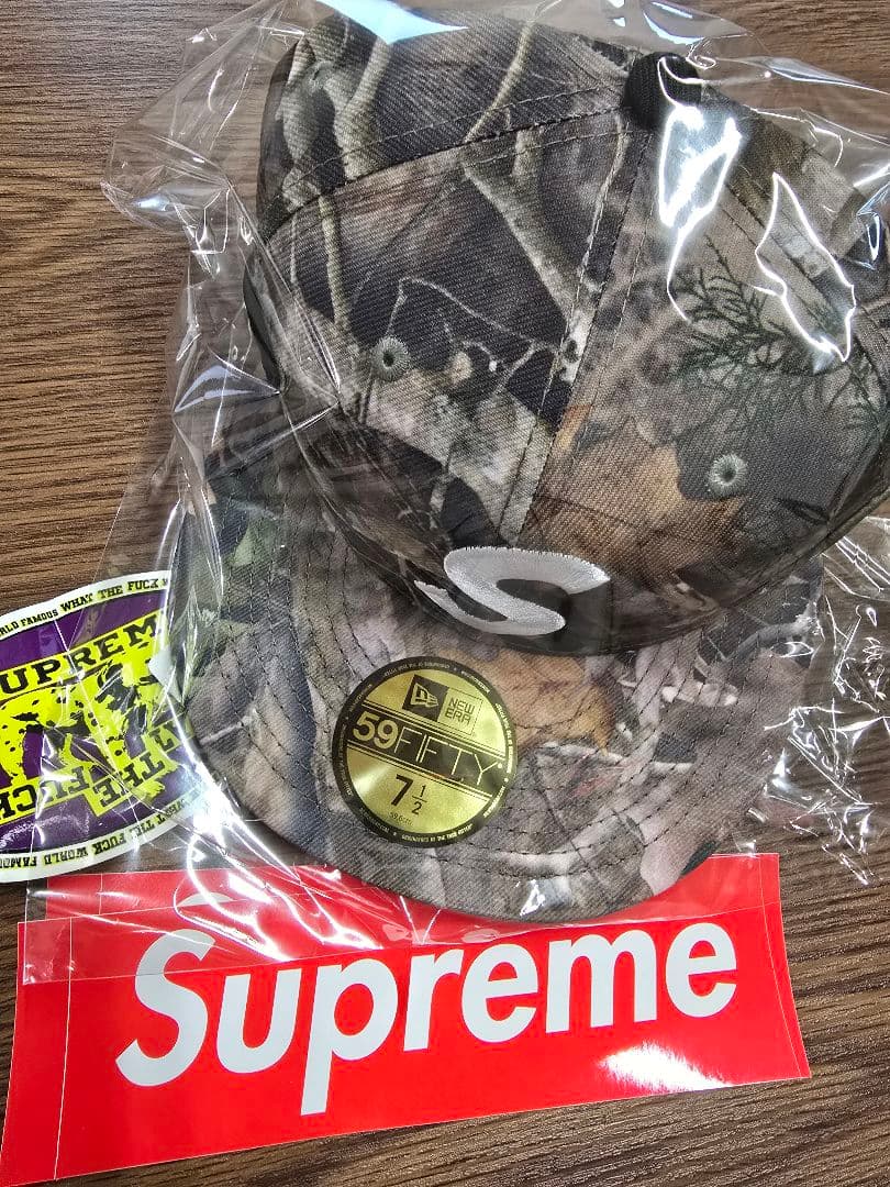 ★Supreme New Era7 1/2★