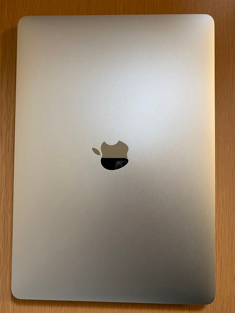 美品 MacBook Pro 16GB 指紋認証、タッチパネル /箱有り