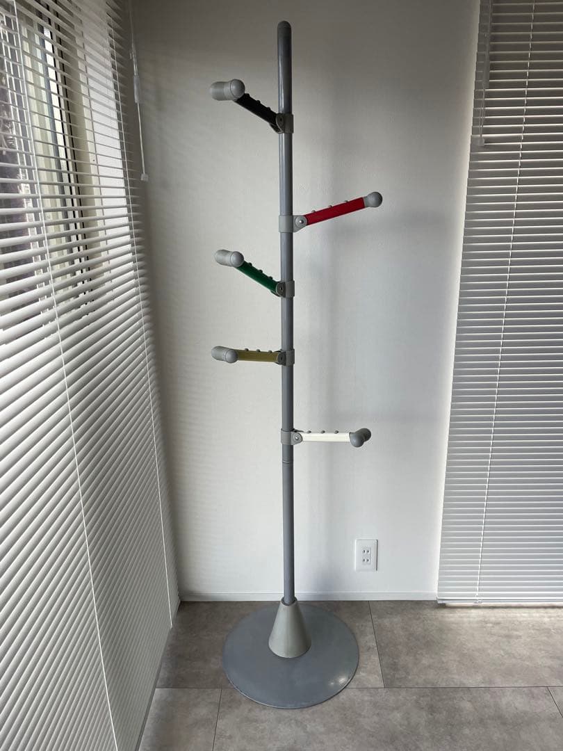 ポストモダン　ポールハンガー　コートハンガー　什器　小物掛け　洋服掛け