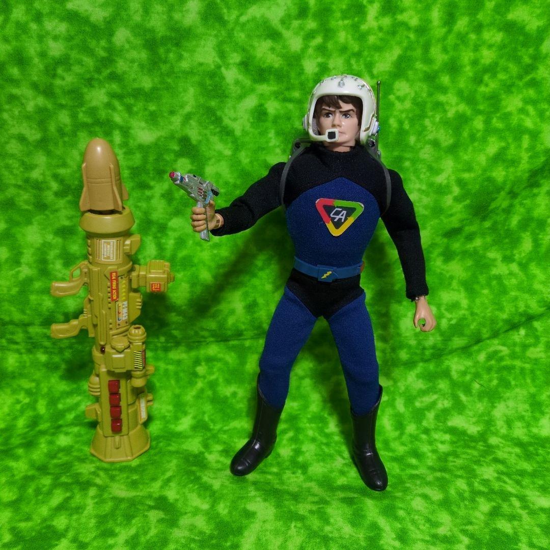 い*け様 スポット値下げ❗️旧タカラ☆アクションフィギュア ☆変身サイボーグ❓️