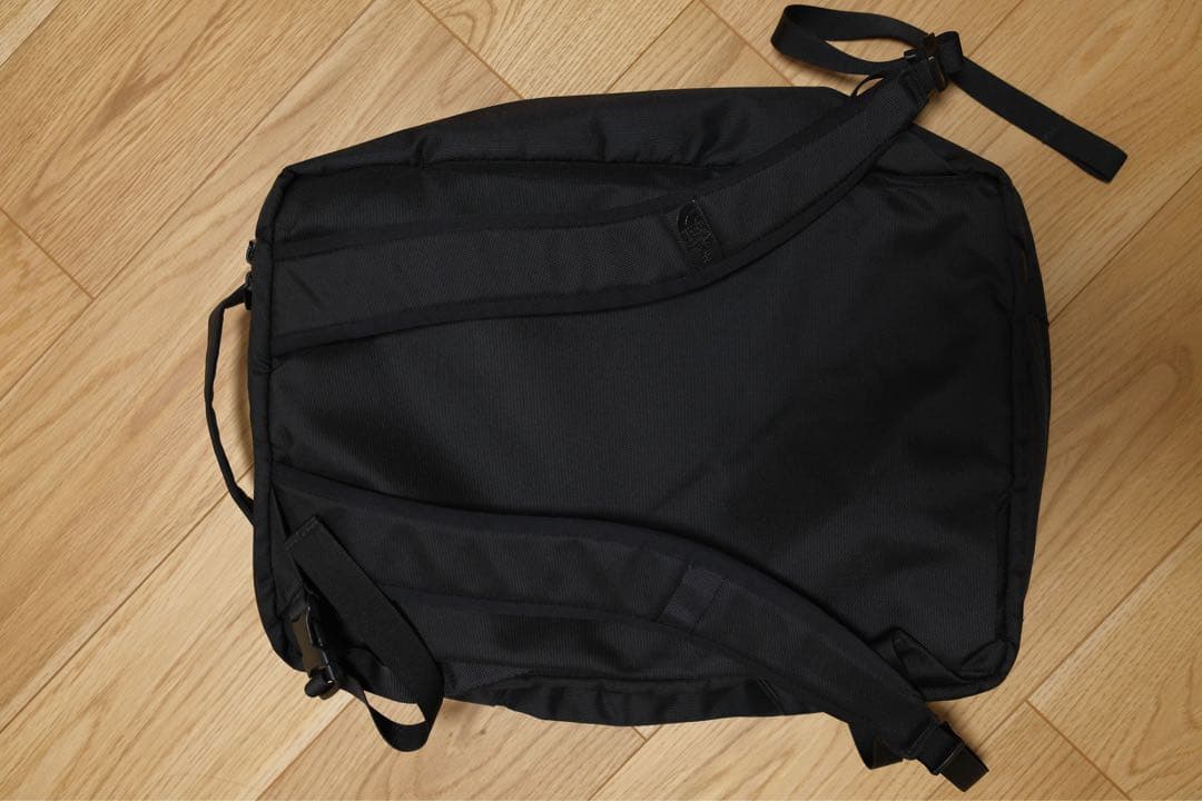 ノースフェイス シャトル3Way デイパック