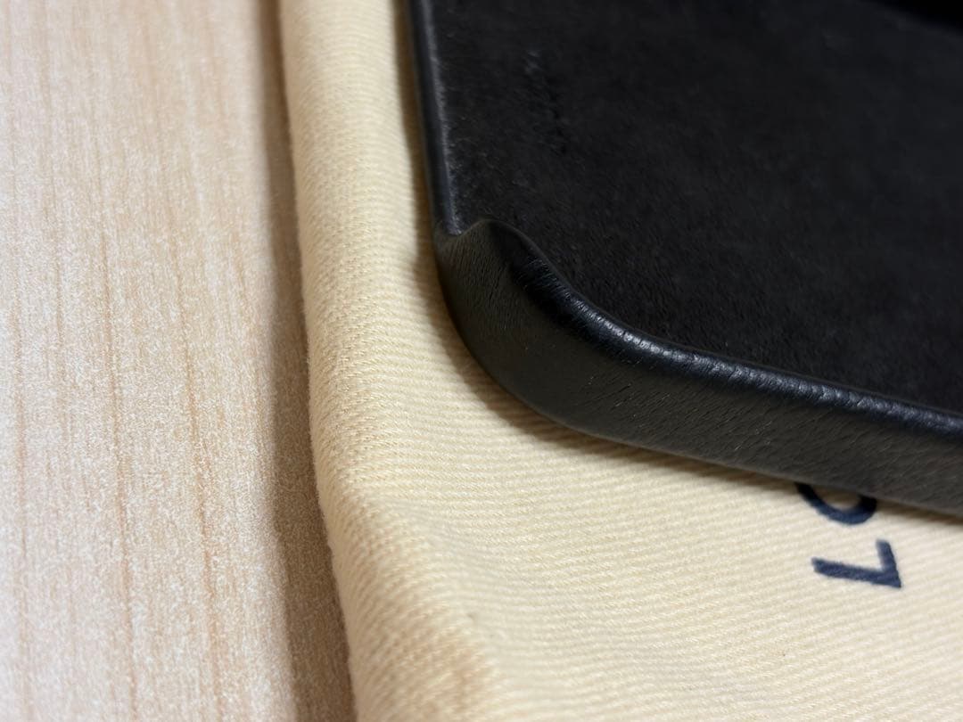 ✨極美品✨ルイヴィトン　iPhone15promaxケース　モノグラム　黒