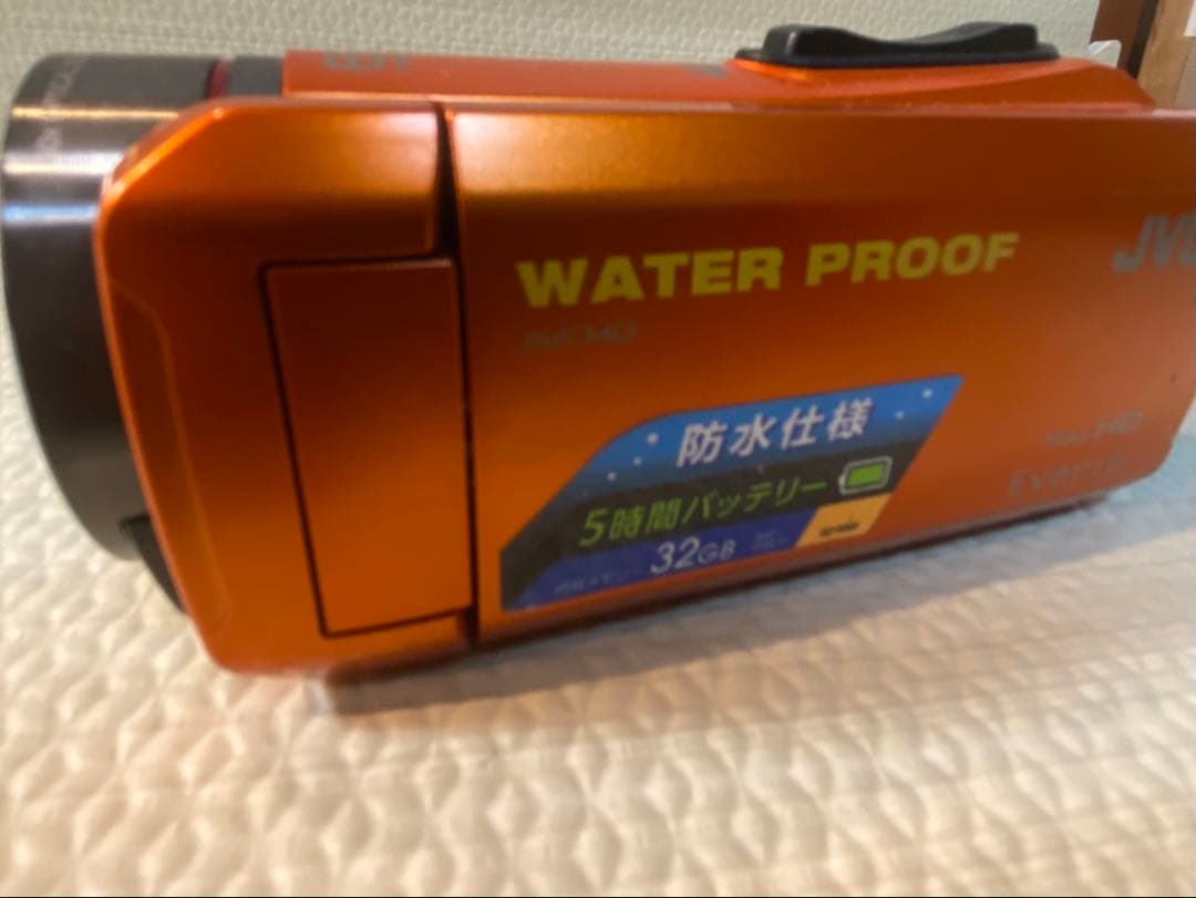 【お値下げ可能！】JVC オレンジ ビデオカメラ 本体