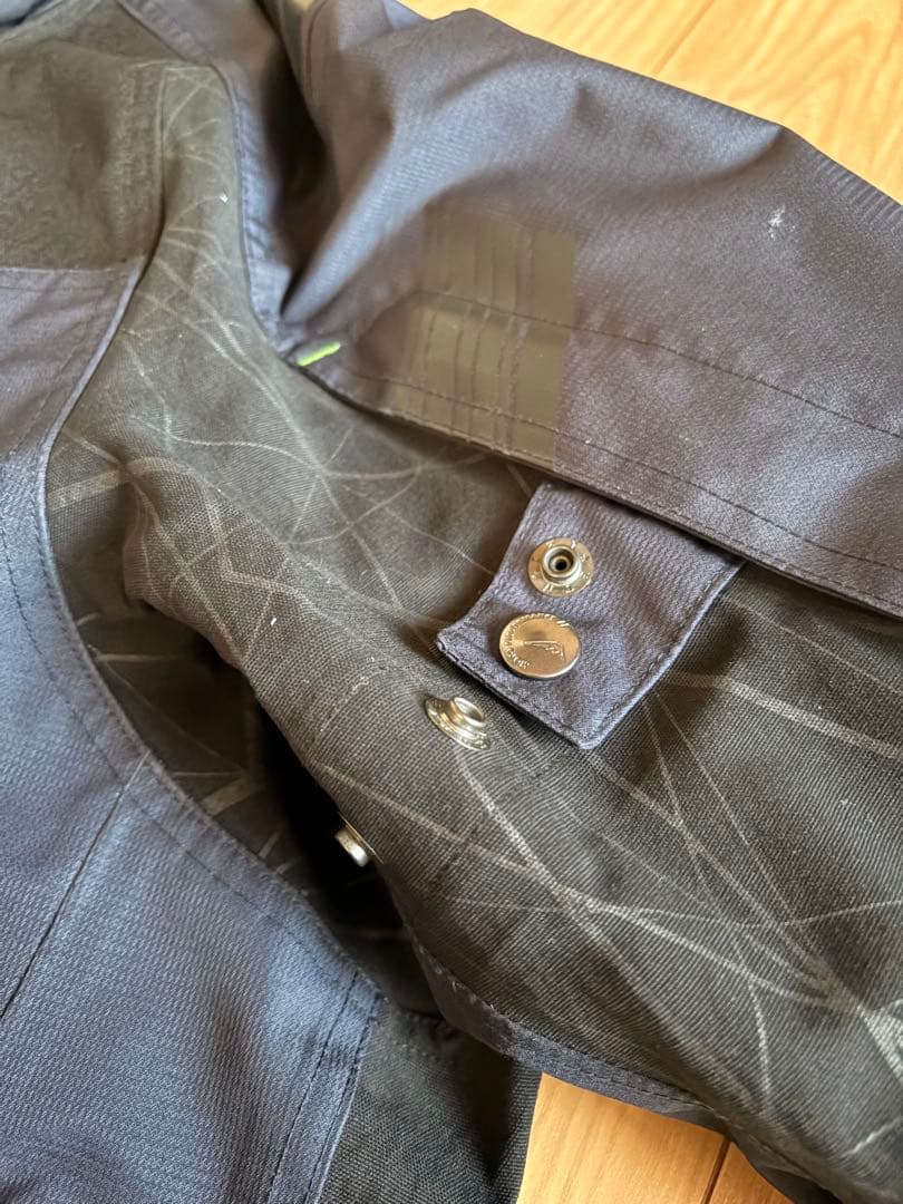 クシタニ　アロフトジャケット