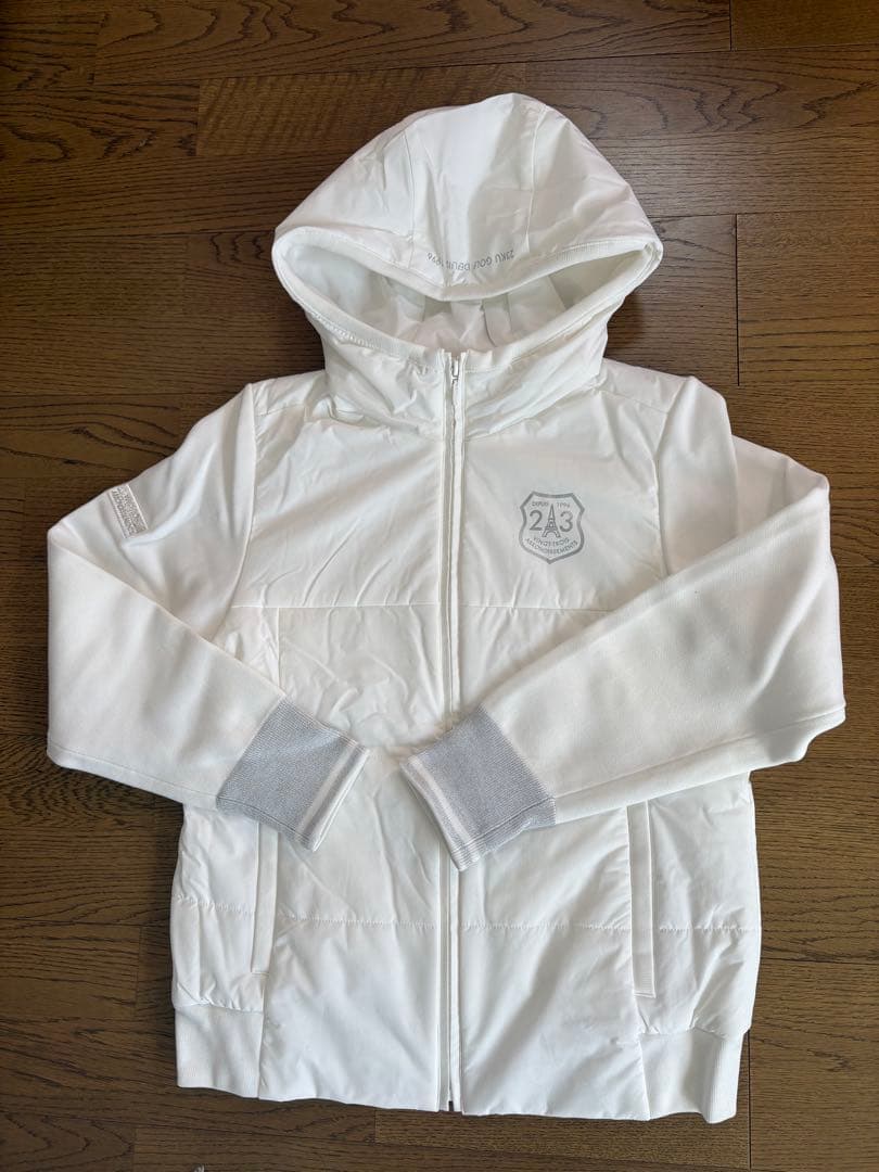 ホワイト フード付きジャケット 243