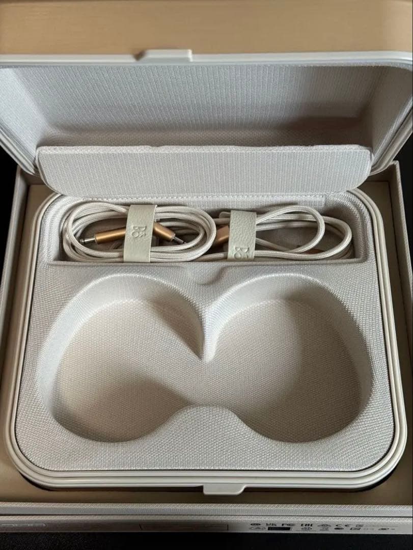 BANG & OLUFSEN BEOPLAY H95 ワイヤレスヘッドフォン