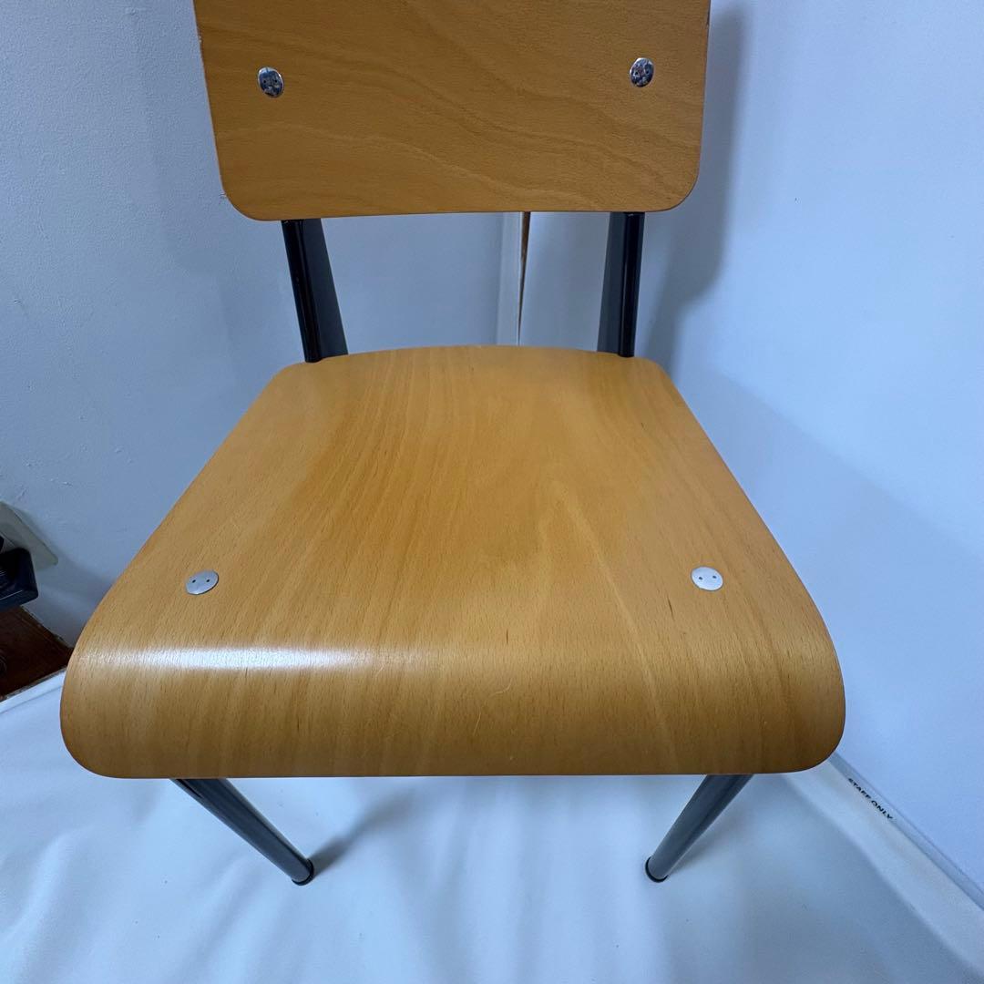 Vitra Prouvé Collection デスクチェア