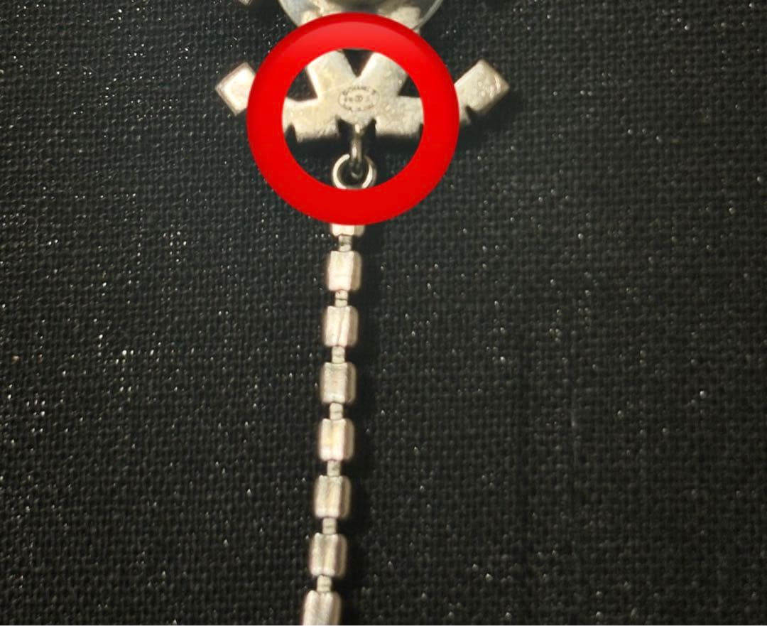 レア品！シャネルロゴピアス(片耳) 最終お値下げ！