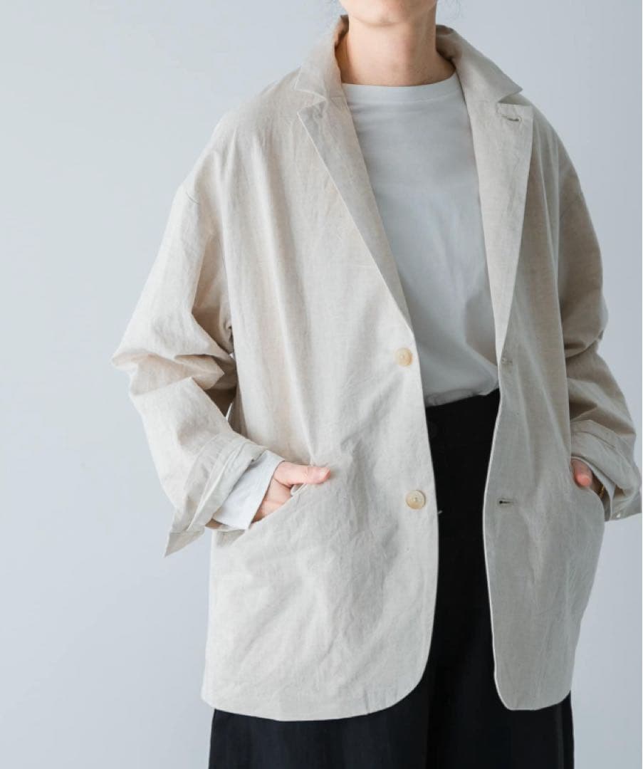 【新品・タグ付き】かぐれ　テーラードジャケット　NATURAL