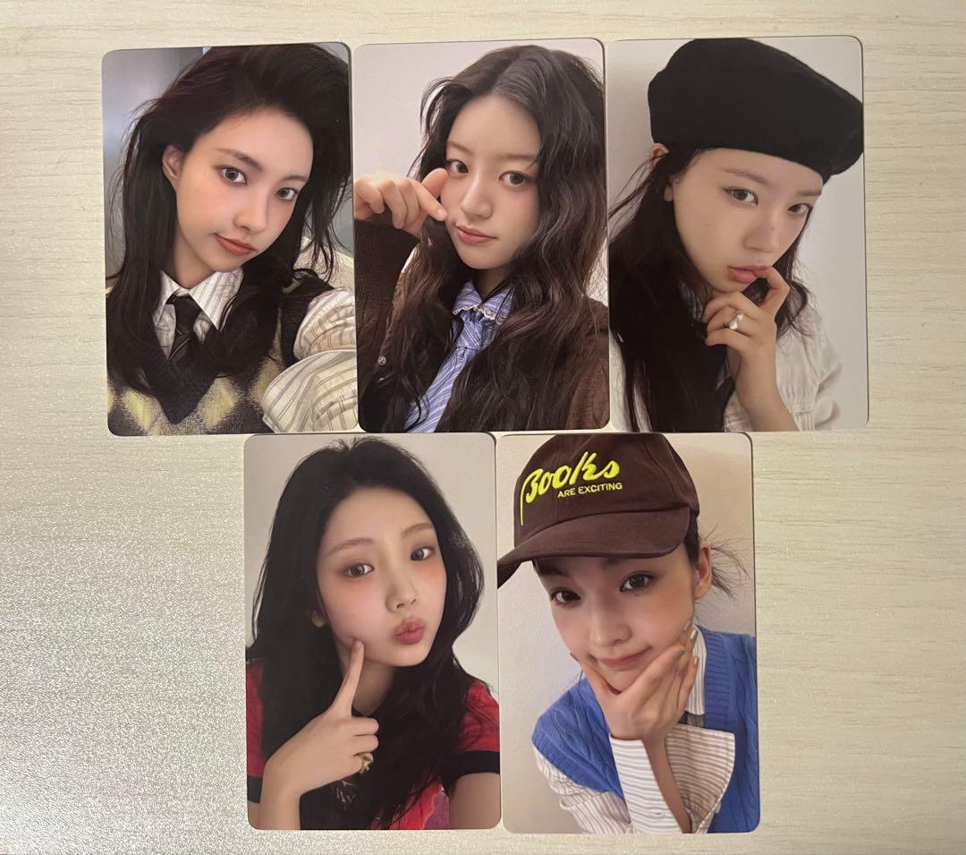 ILLIT yzy yizhiyu bomb ヨントン 1.0 トレカ セット