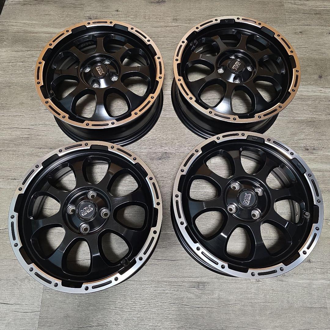 16インチ ブラック アルミホイール スポークデザイン（ホイール4本セット）