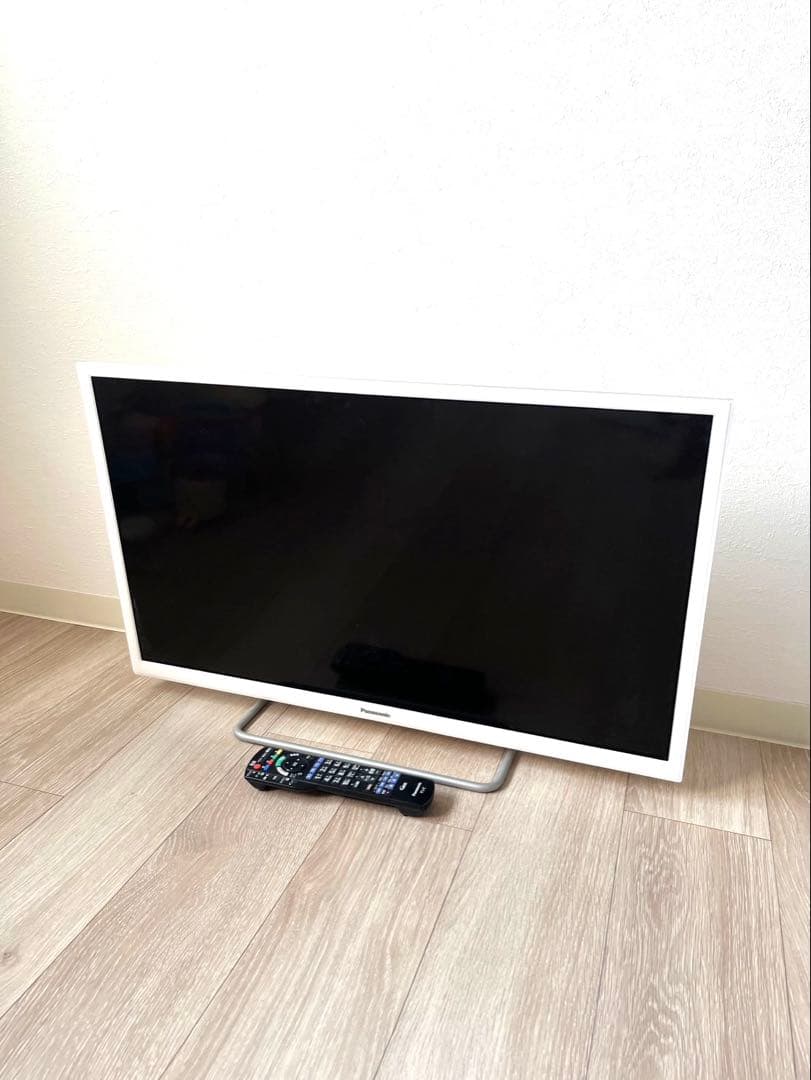 【唯さま専用】Panasonic TH-32ES500-W 32インチ液晶テレビ