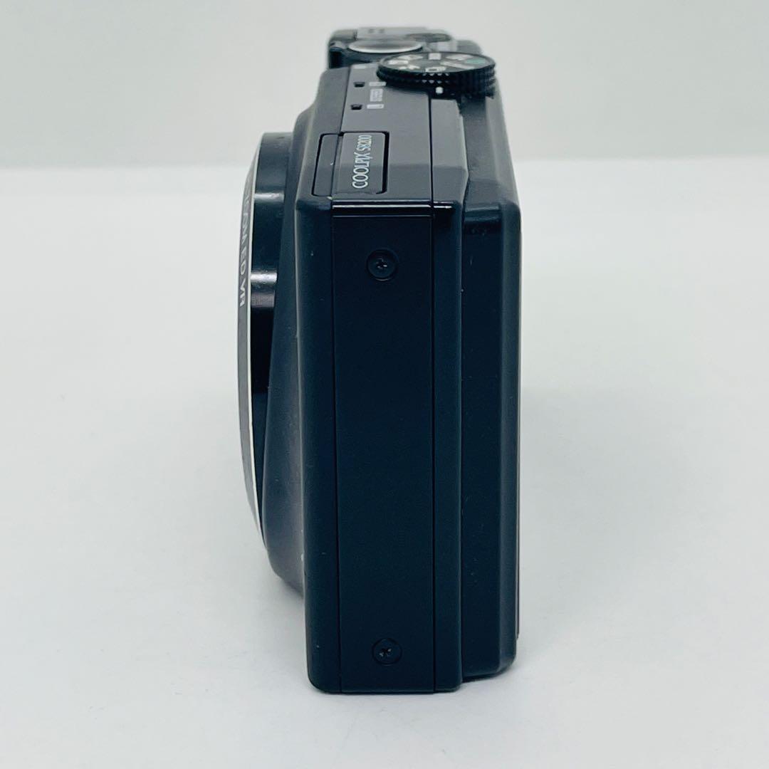 Nikon ニコン　コンパクトデジタルカメ　COOLPIX S8200
