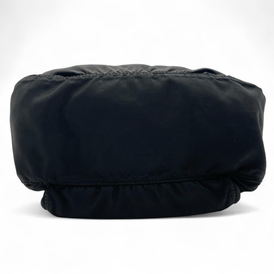 良品 PRADA ショルダーバッグ ナイロン ブラック 三角ロゴ