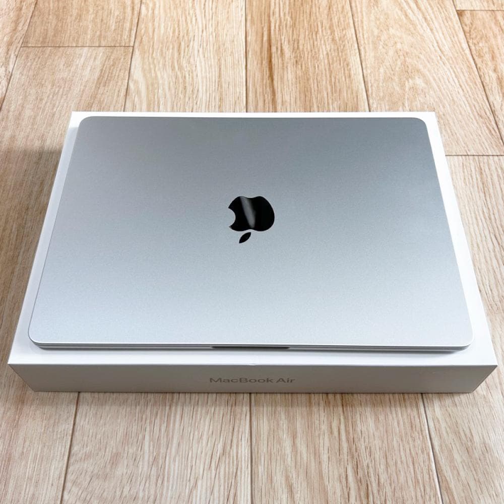 MacBook Air M4 13インチ 32GB 1TB 超美品 シルバー