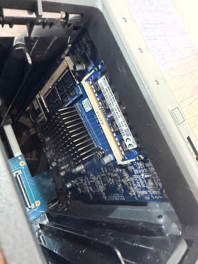 Synology DS718+ NAS ,WD HDD 3T×1台