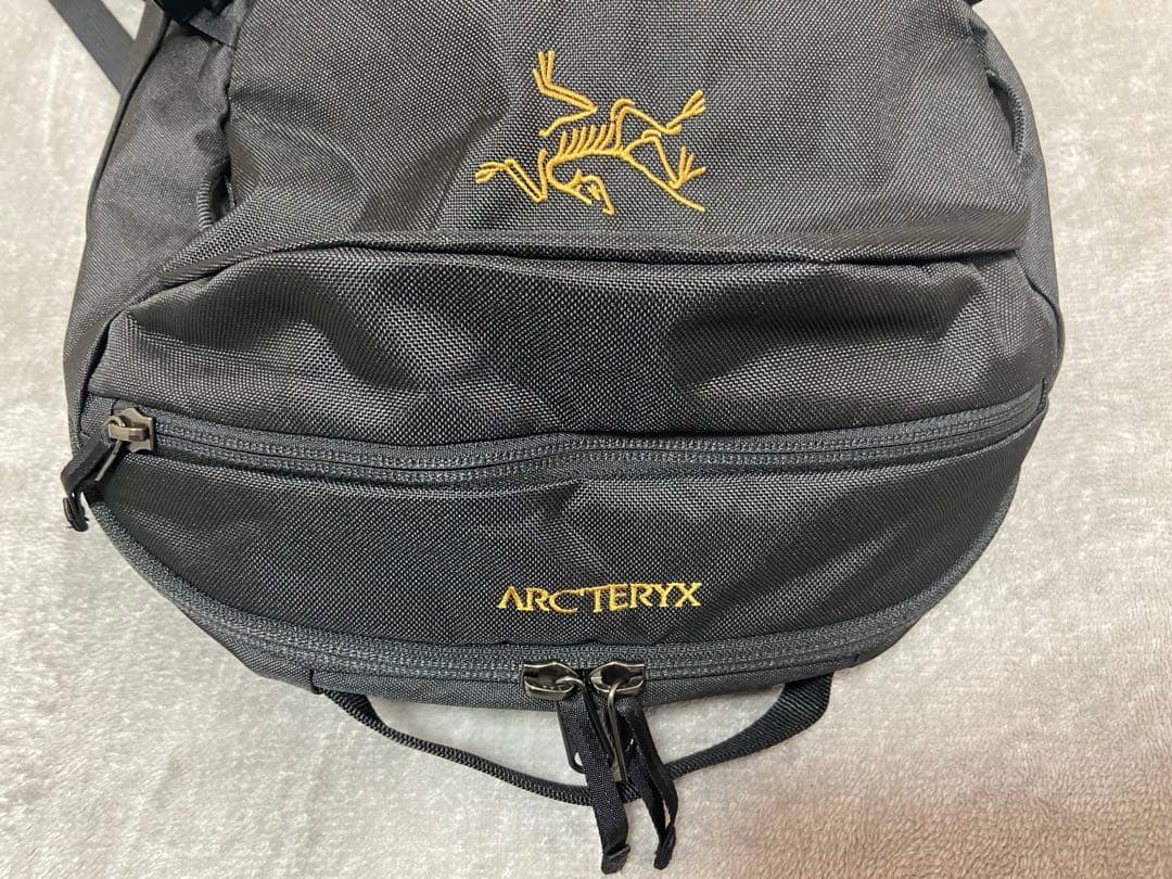 ARC’TERYXアークテリクス マンティス16 ブラック