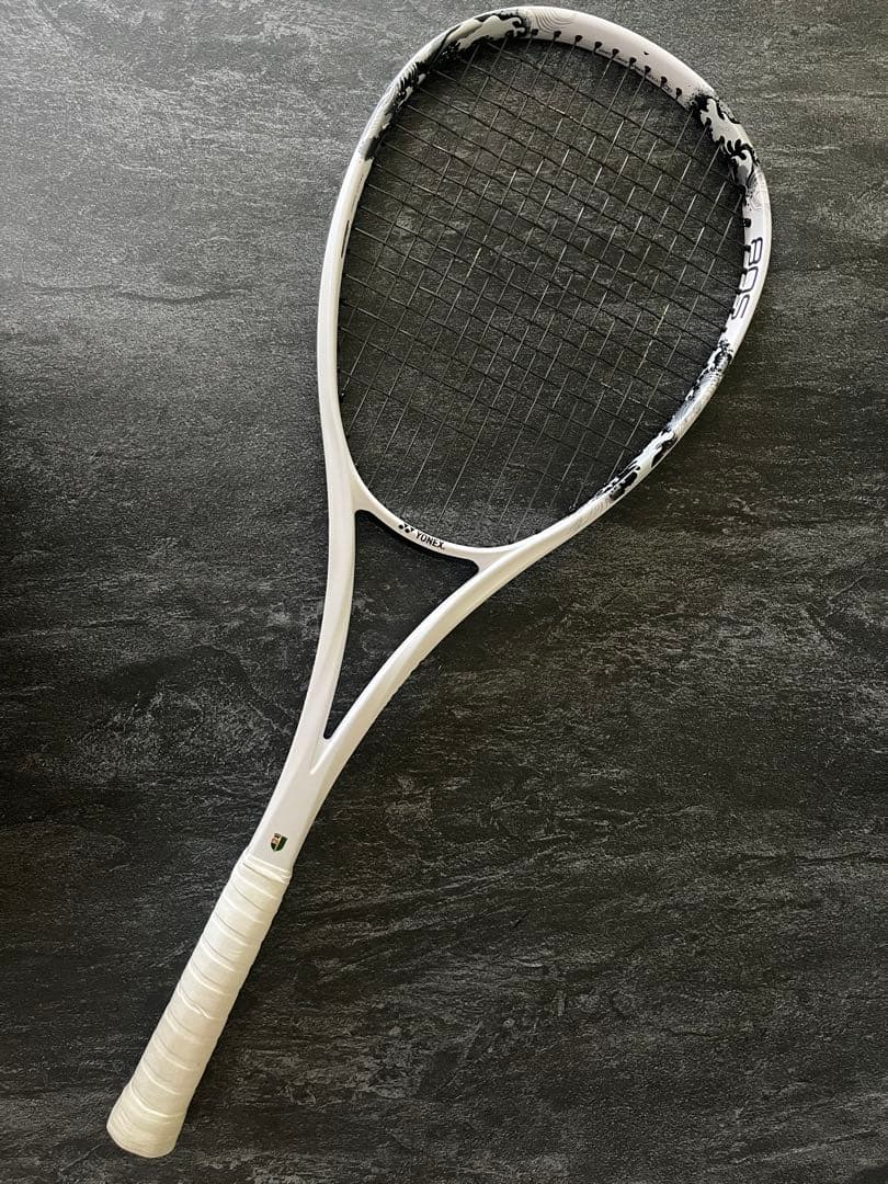 YONEX ￼GEOBREAK80s