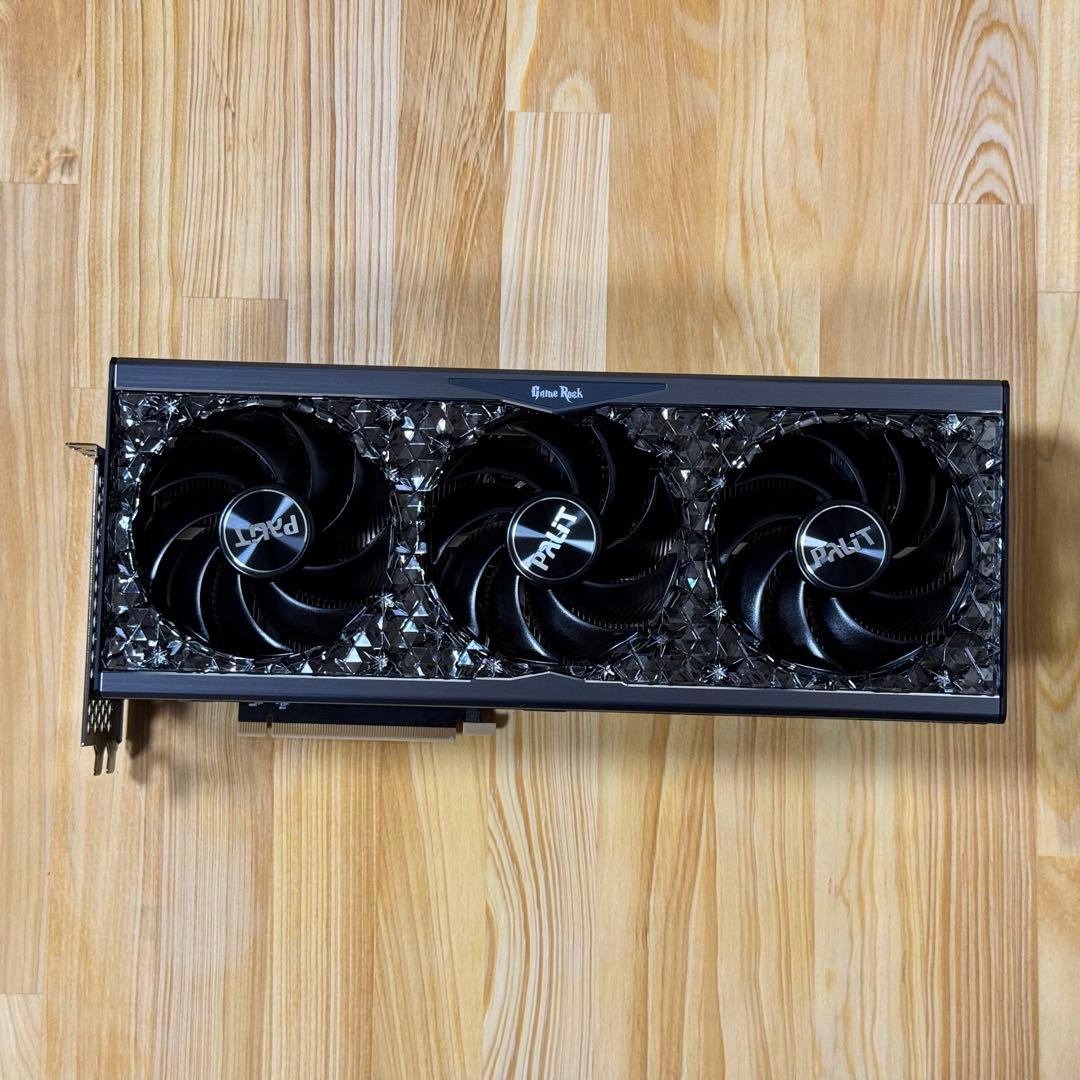 グラフィックボード・グラボ・ビデオカード GeForce RTX 4090 GameRock OmniBlack 24GB