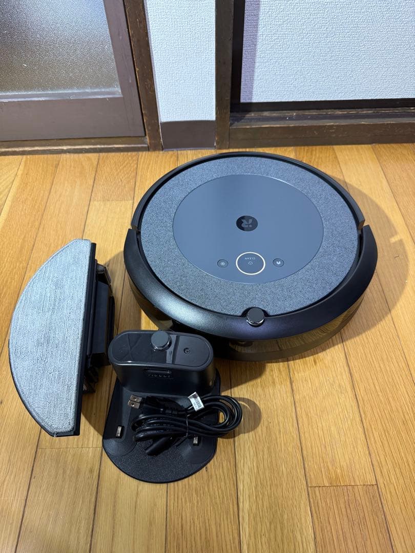 Irobot i5 ,拭き取り機能付き