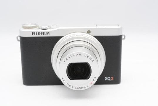 FUJIFILM XQ2 富士フイルム 高級コンパクトデジタルカメラ 人気モデル