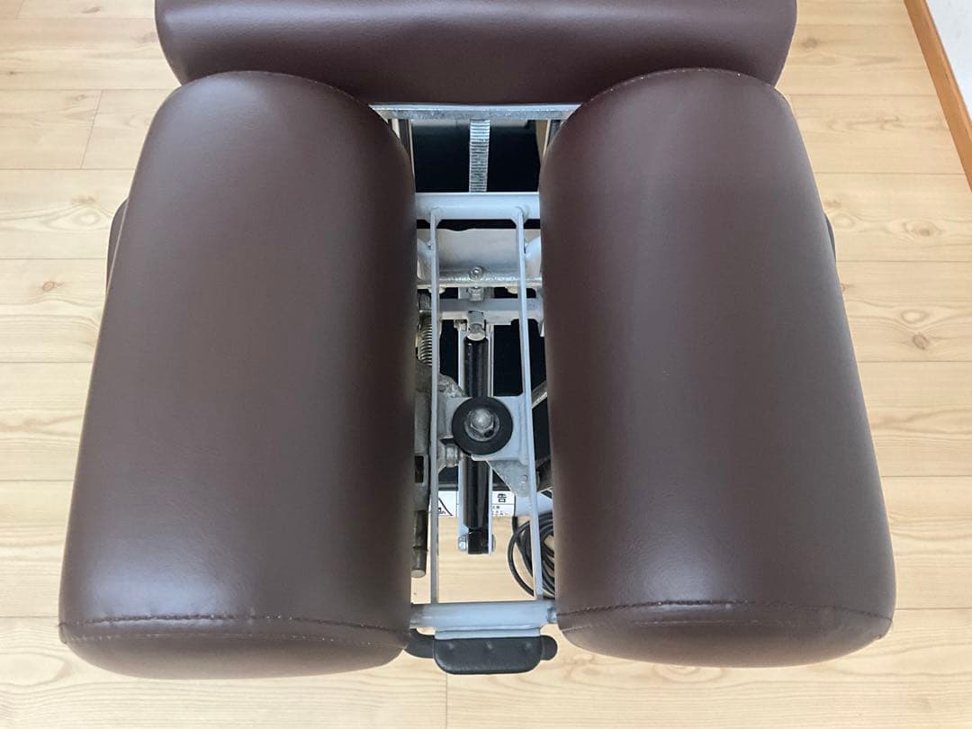 ESAKI MARKS III　昇降 カイロベッド新品張り替え済み