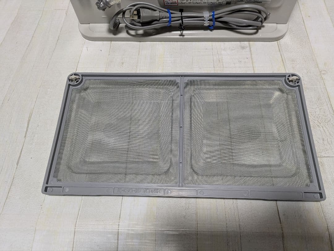 リンナイ　ガスファンヒーター　RC-Y2402PE　 ホワイト ガスホース付き