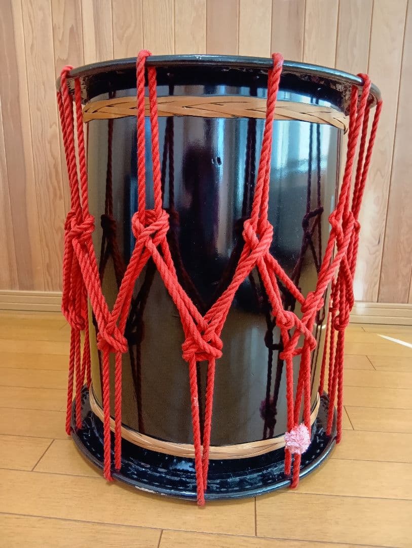 浅野太鼓製　桶胴太鼓 (一尺五寸)