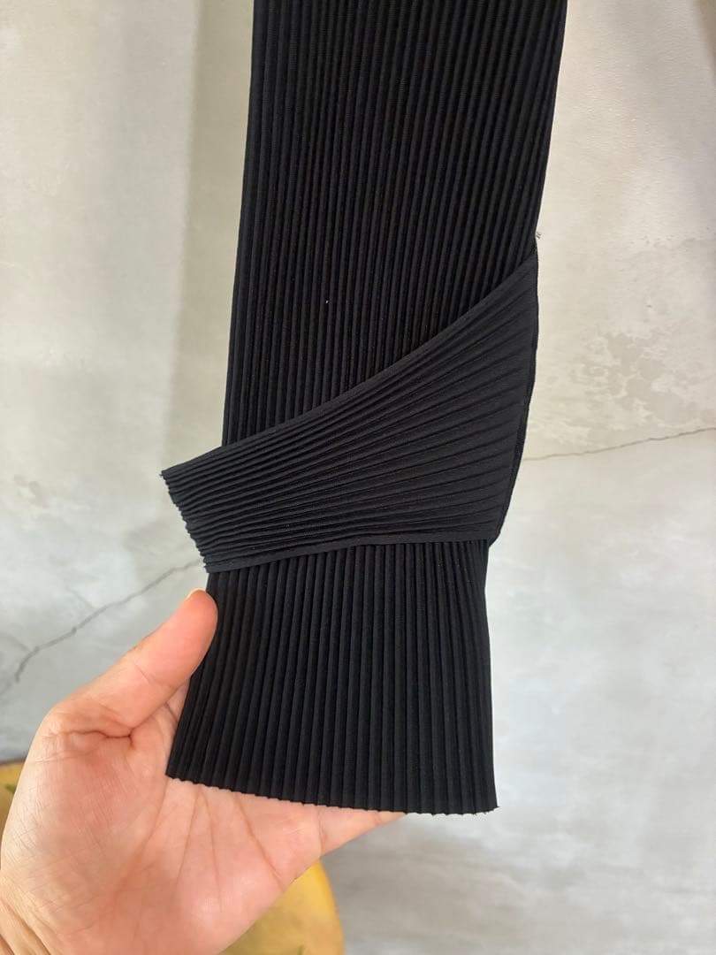 kotohayokozawa todo 長袖トップス コトハヨコザワ