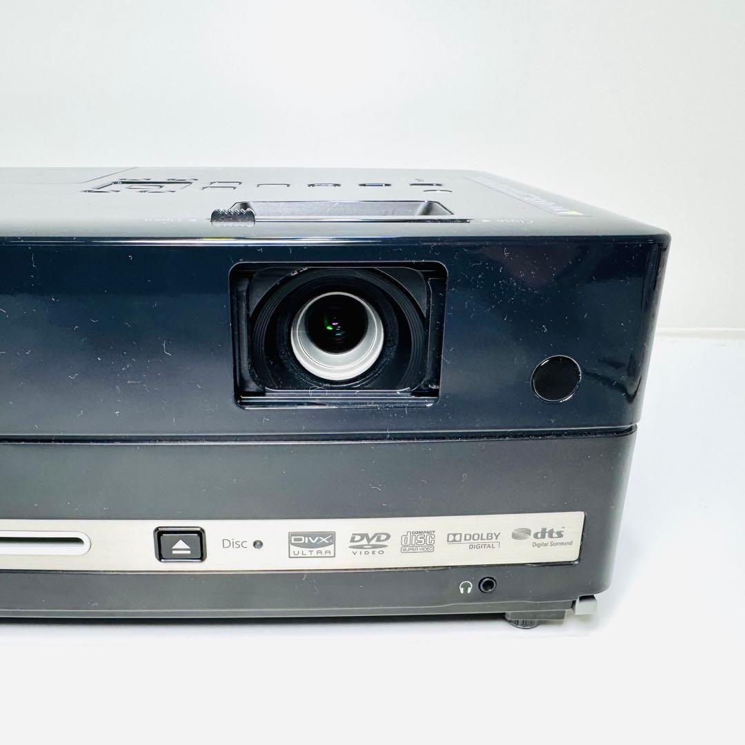 EPSON プロジェクター　dreamio スピーカー一体型ホームプロジェクター